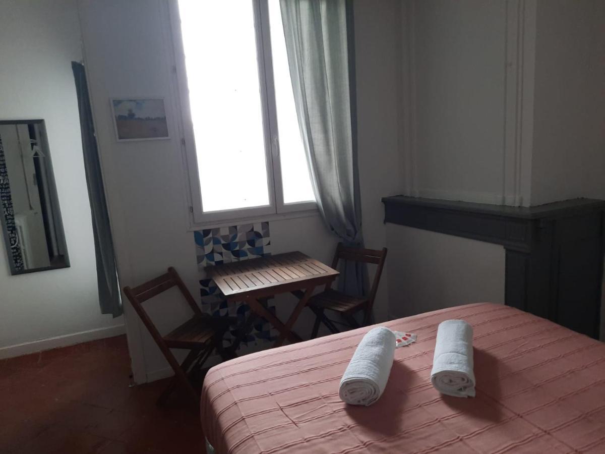 Etape Gimontoise 32 "Chambre Tout Confort" المظهر الخارجي الصورة